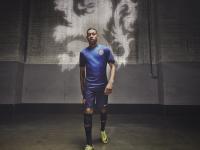 开云体育-当勇士森林狼遇见约基奇之夜，一场平行时空的篮球狂想