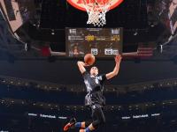 开云体育直播-红魔风暴席卷阿尔卑斯，曼联战术革新横扫瑞士，凯恩大师级表现惊艳欧洲足坛