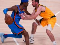 开云平台-球队奋力备战篮球比赛，立志夺得冠军的简单介绍