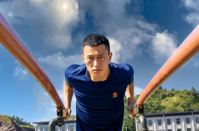 足球巅峰对决:东亚球队梦想奋勇争先 足球巅峰对决:东亚球队梦想奋勇争先