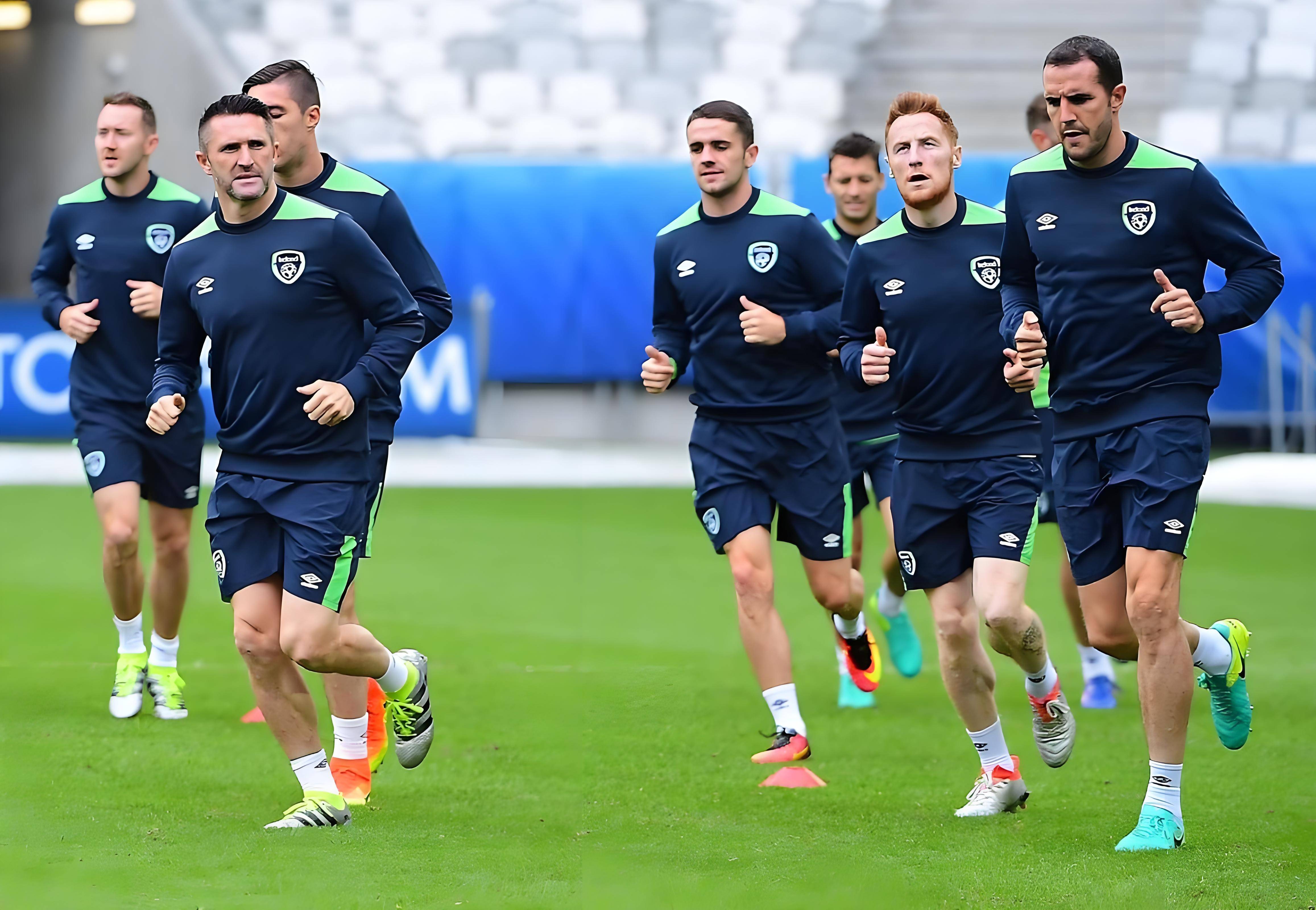 关于荷兰胜出欧预赛资格赛，晋级阶段取得突破的信息