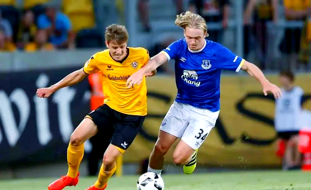 柏林赫塔主场不敌慕尼黑1860的简单介绍