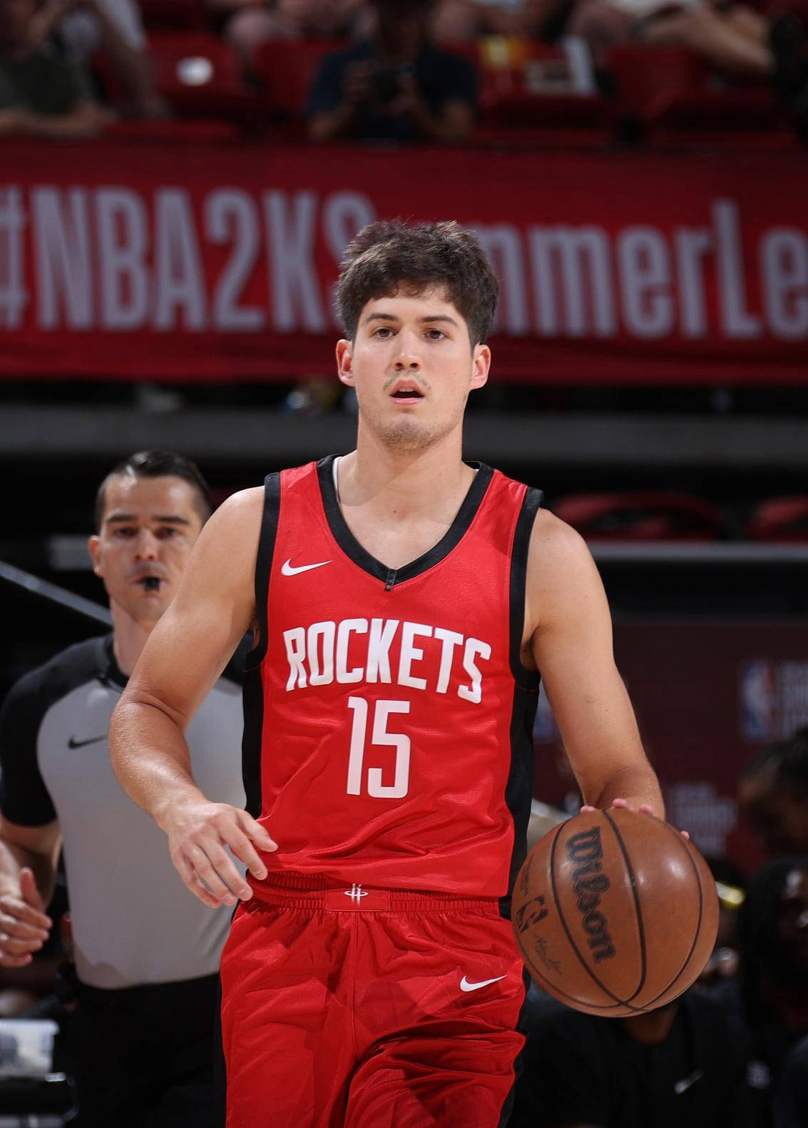 火箭主场逆转国王，加里-特伦特砍下最高得分实现胜利的简单介绍