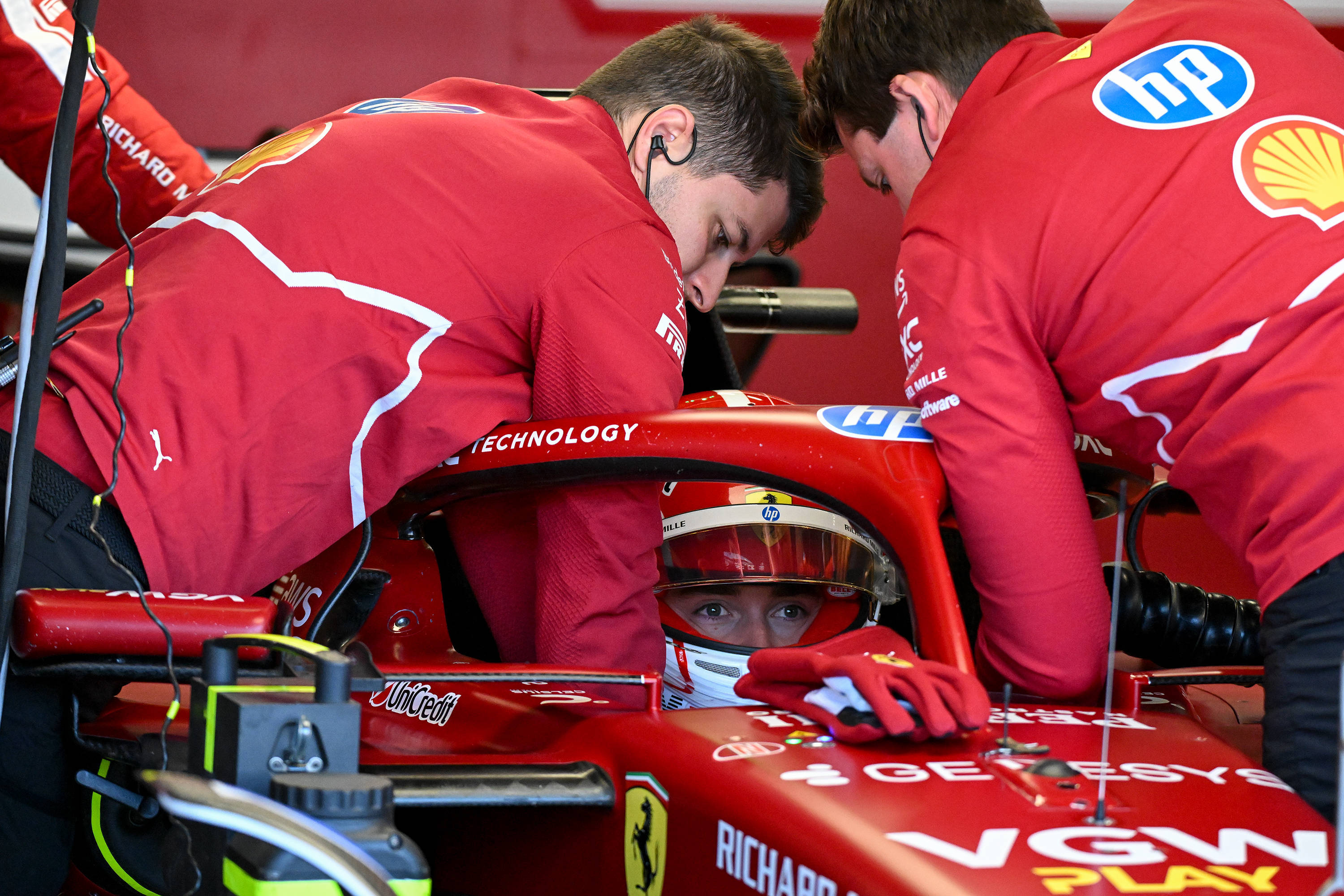 关于红牛二队碾压梅赛德斯,拉塞尔高光表现的信息 关于红牛二队碾压梅赛德斯,拉塞尔高光表现的信息