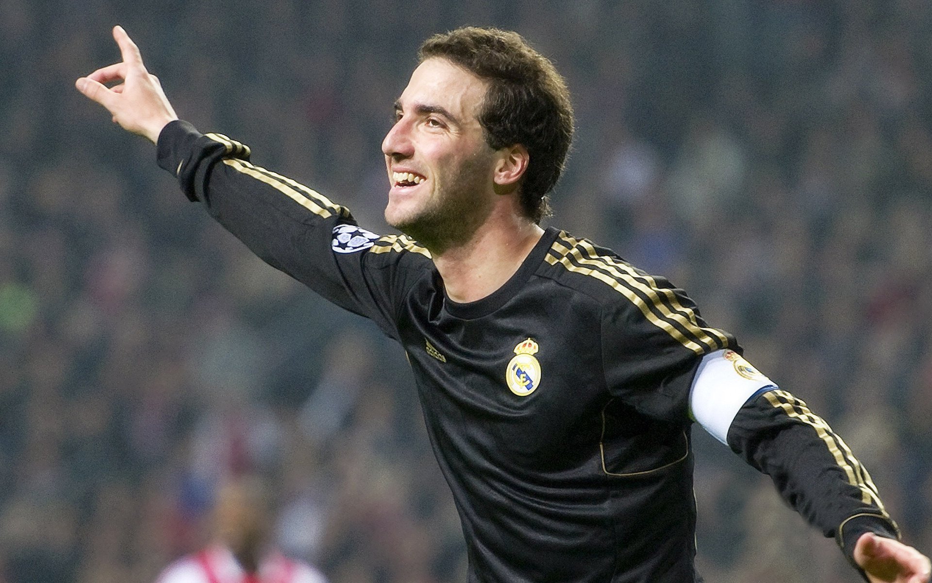 数据爆炸时代下的绿茵绝唱，托尼风暴如何点燃多特蒙德逆转利物浦的永恒瞬间