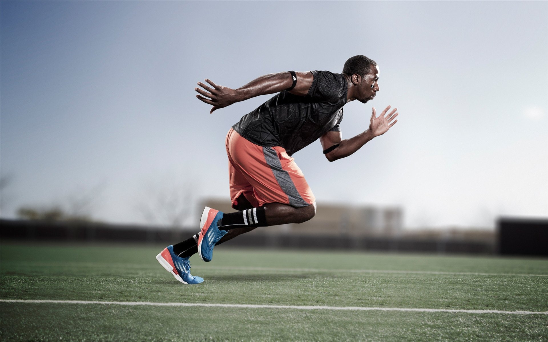 哈弗茨一锤定音，西班牙险胜智利点燃赛场激情